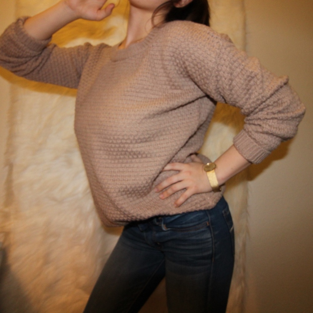 Simple Warm Pinky-Beige Sweater